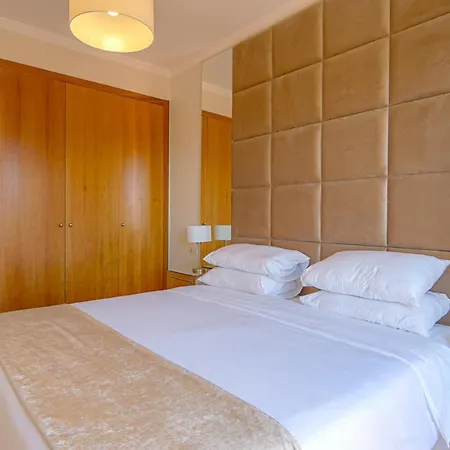 Townhouse Azata Golf - 5 Min Driving From The Beach * Estepona