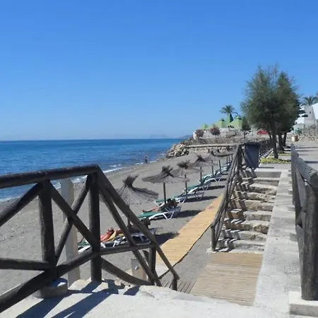 Townhouse Azata Golf - 5 Min Driving From The Beach Holiday home